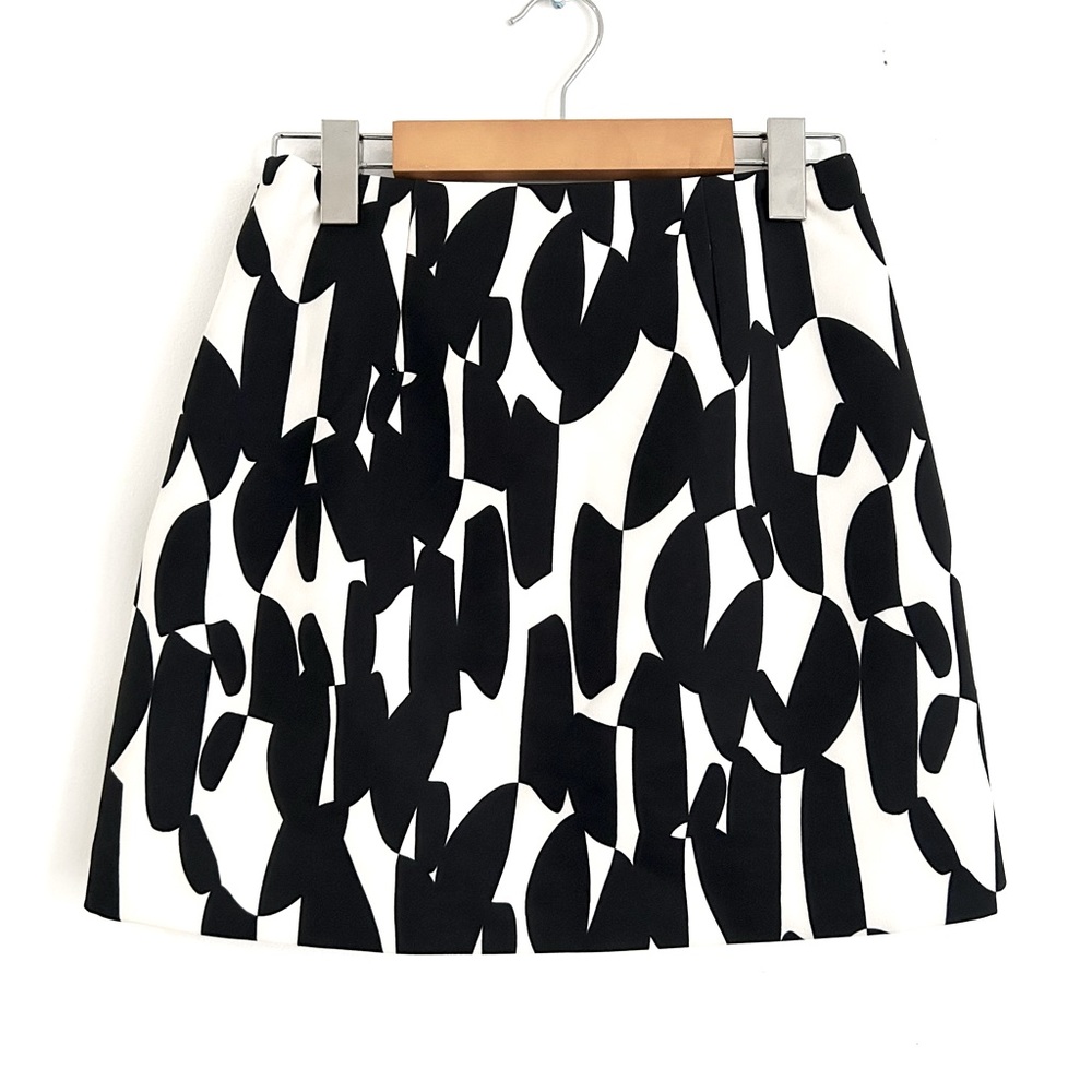 Patterned Skirt - Picture 2 of 2